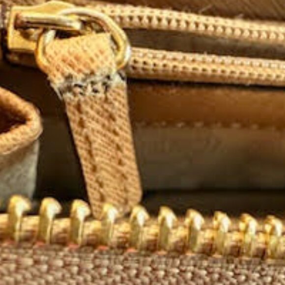 Michael Kors Snakeskin-embossed leather Continental Zip Wallet - Picture 9 of 9